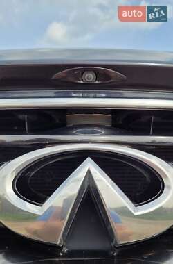 Внедорожник / Кроссовер Infiniti FX 37 2010 в 