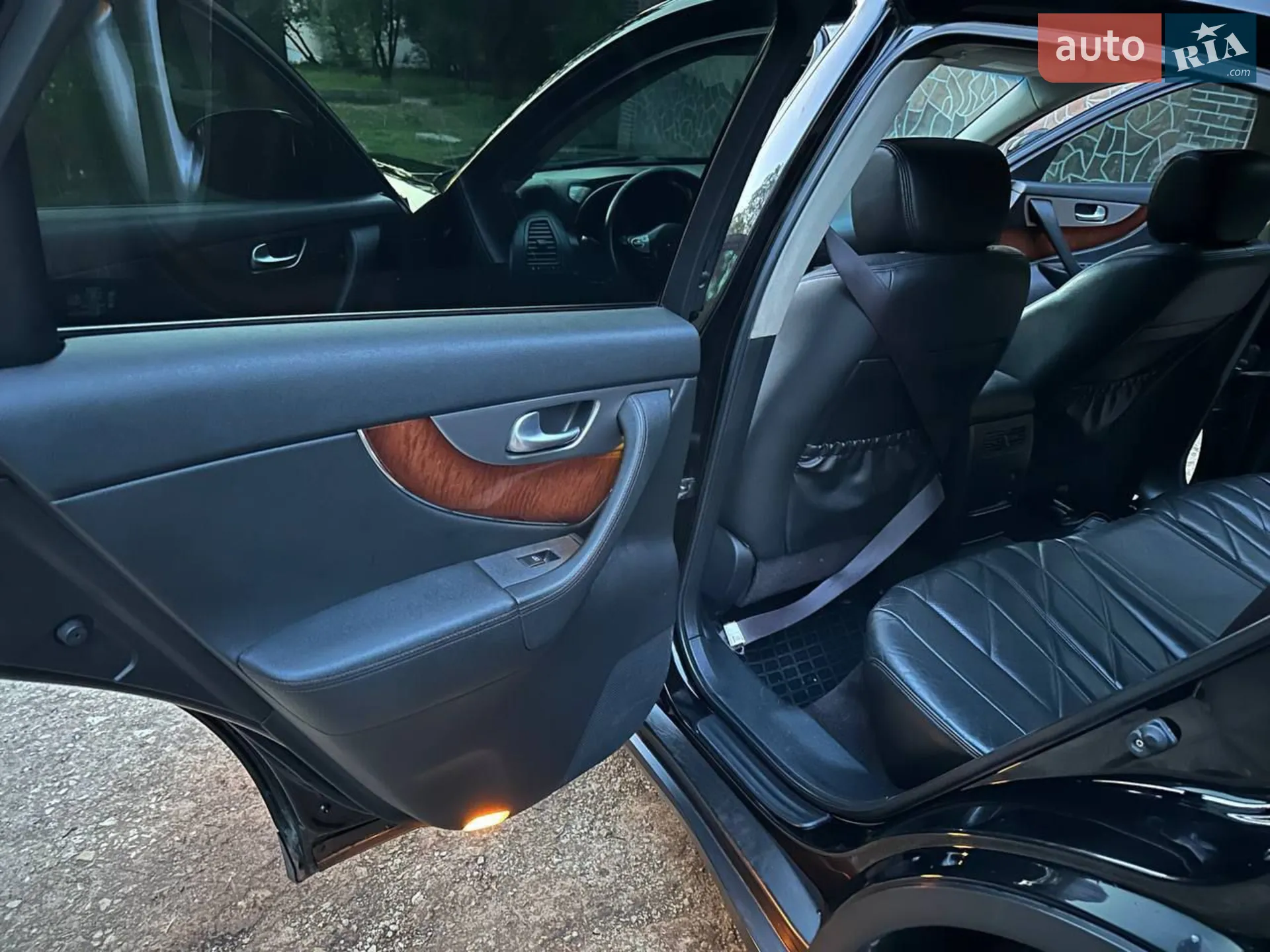 2011 Infiniti FX - мініатюра 19