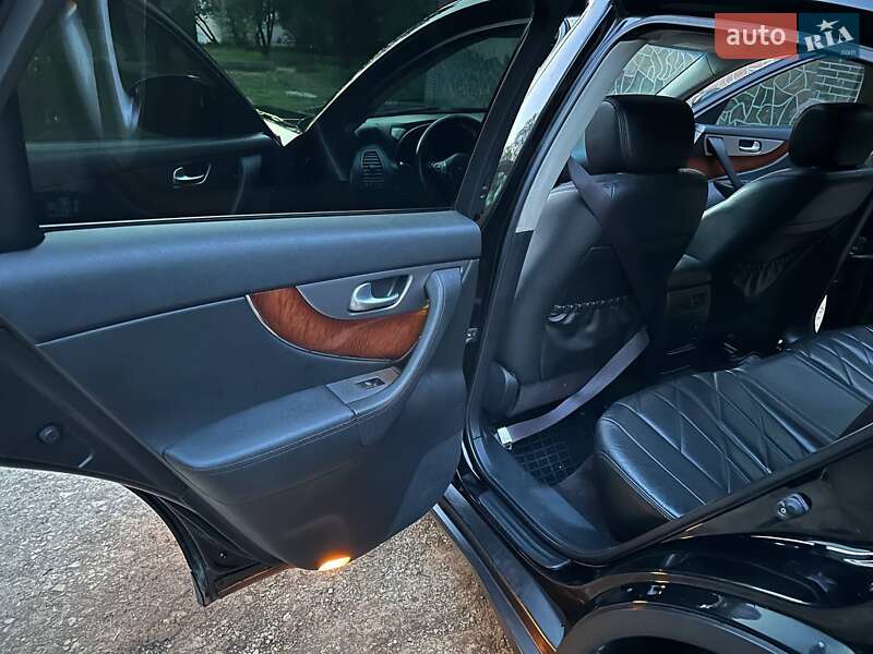 Позашляховик / Кросовер Infiniti FX 37 2011 в Харкові