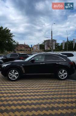 Внедорожник / Кроссовер Infiniti FX 37 2012 в 