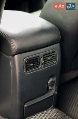 Внедорожник / Кроссовер Infiniti FX 37 2012 в 