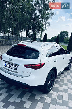 Внедорожник / Кроссовер Infiniti FX 37 2011 в 