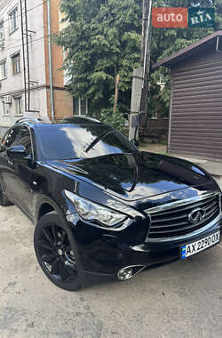 Внедорожник / Кроссовер Infiniti FX 37 2011 в Полтаве
