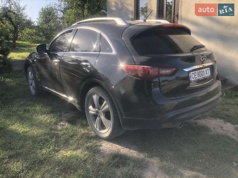 Внедорожник / Кроссовер Infiniti FX 37 2011 в Черновцах
