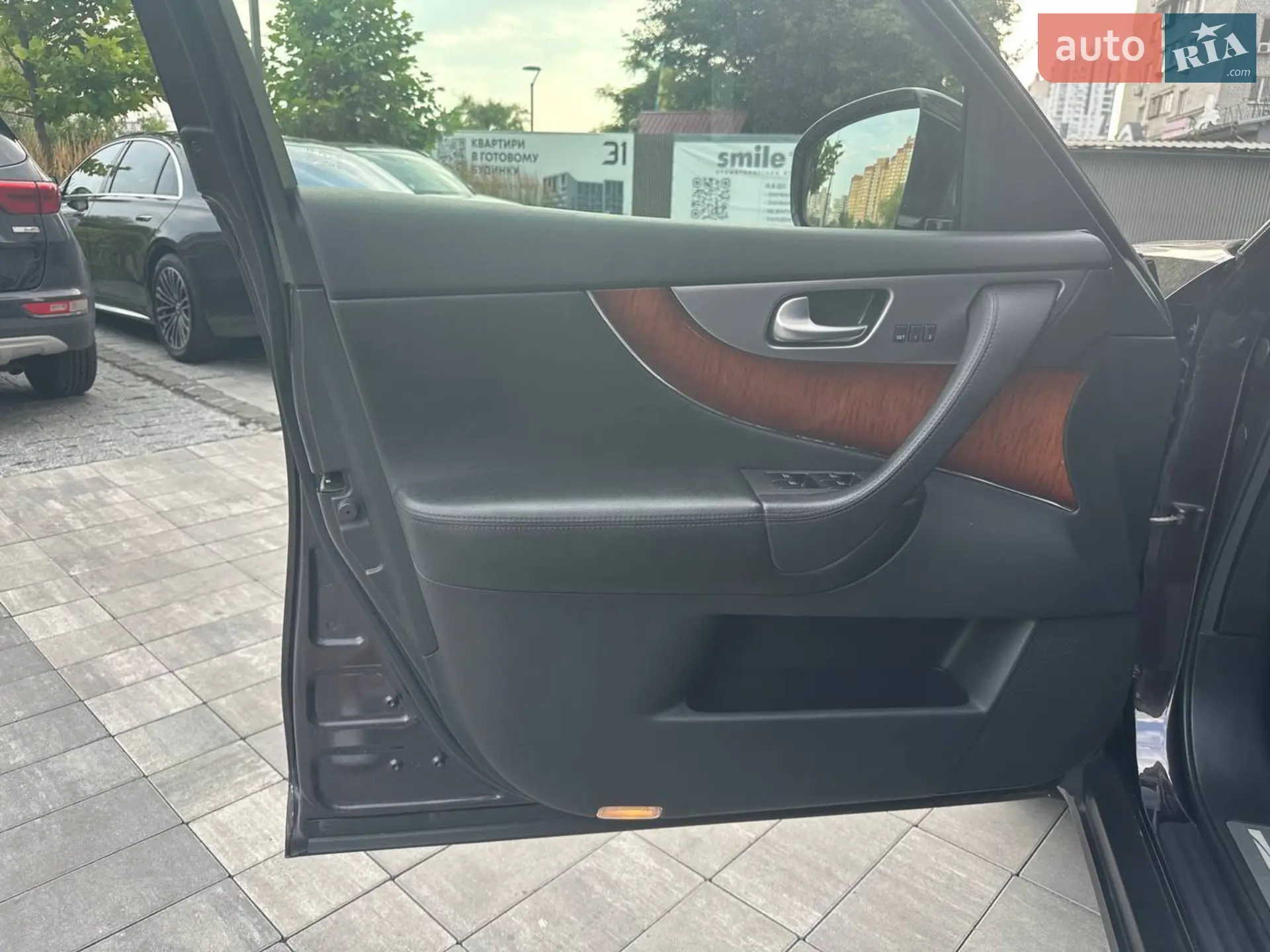 2011 Infiniti FX - мініатюра 50