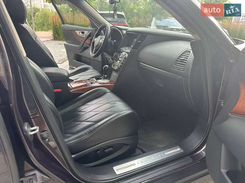 Позашляховик / Кросовер Infiniti FX 37 2011 в Києві