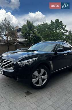 Внедорожник / Кроссовер Infiniti FX 37 2010 в Ивано-Франковске