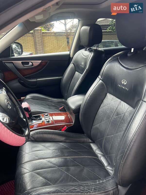 Позашляховик / Кросовер Infiniti FX 37 2010 в Івано-Франківську