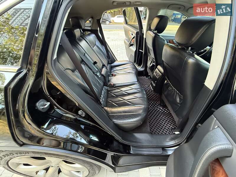 Внедорожник / Кроссовер Infiniti FX 37 2012 в Одессе