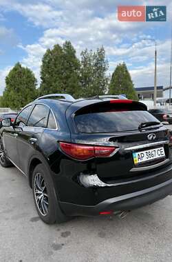 Внедорожник / Кроссовер Infiniti FX 37 2011 в 