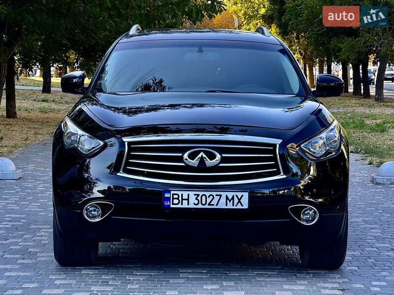 Внедорожник / Кроссовер Infiniti FX 37 2012 в Одессе
