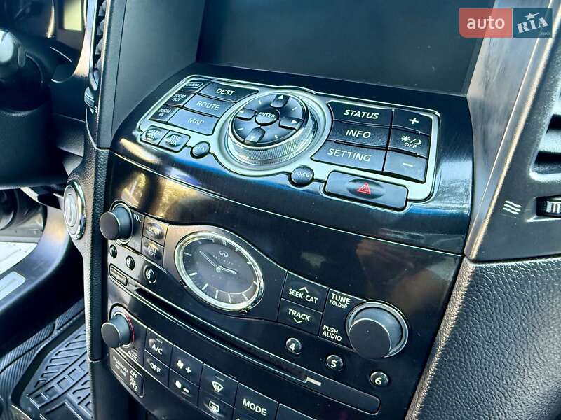 Внедорожник / Кроссовер Infiniti FX 37 2012 в Одессе