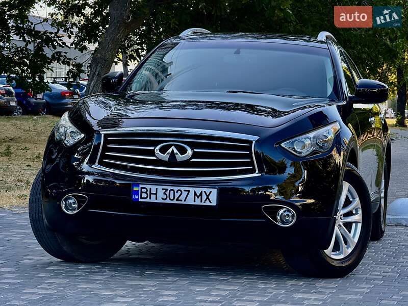 Внедорожник / Кроссовер Infiniti FX 37 2012 в Одессе