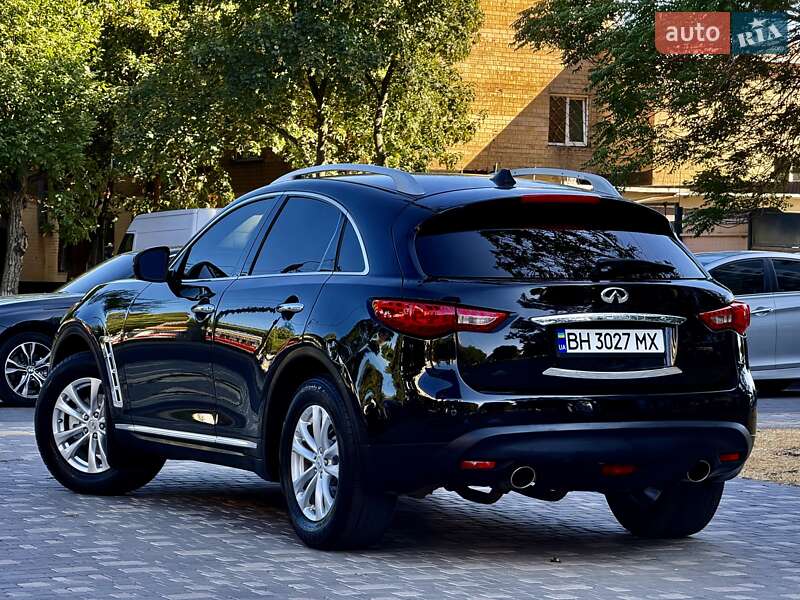 Внедорожник / Кроссовер Infiniti FX 37 2012 в Одессе