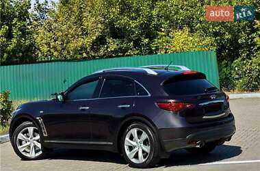 Внедорожник / Кроссовер Infiniti FX 37 2011 в 
