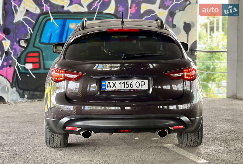 Внедорожник / Кроссовер Infiniti FX 37 2011 в Харькове