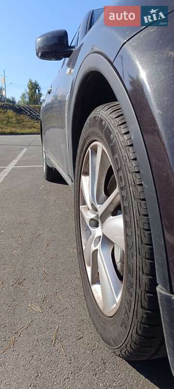 Позашляховик / Кросовер Infiniti FX 37 2010 в Києві