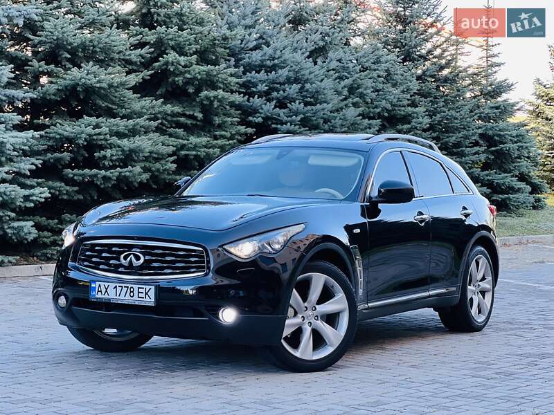 Внедорожник / Кроссовер Infiniti FX 37 2011 в Харькове