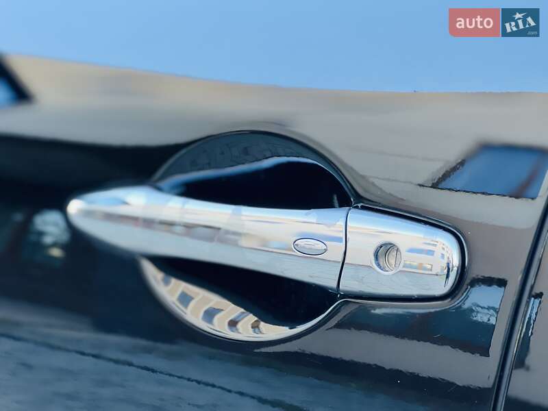 Внедорожник / Кроссовер Infiniti FX 37 2011 в Харькове