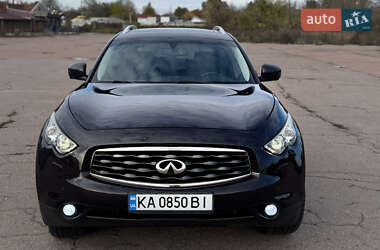 Внедорожник / Кроссовер Infiniti FX 37 2010 в 