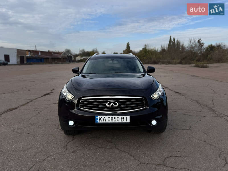 Внедорожник / Кроссовер Infiniti FX 37 2010 в Киеве фото 22 Внедорожник / Кроссовер Infiniti FX 37 2010 в Киеве