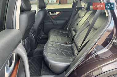 Внедорожник / Кроссовер Infiniti FX 37 2010 в 