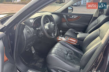 Внедорожник / Кроссовер Infiniti FX 37 2010 в 