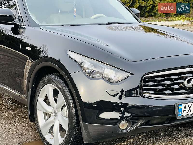 Позашляховик / Кросовер Infiniti FX 37 2011 в Харкові