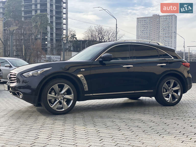 Внедорожник / Кроссовер Infiniti FX 37 2012 в Киеве