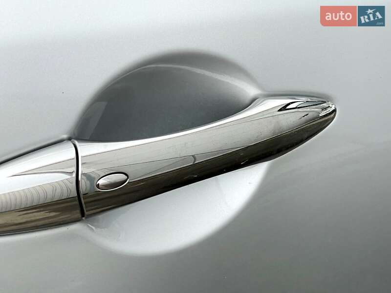 Внедорожник / Кроссовер Infiniti FX 37 2012 в Киеве