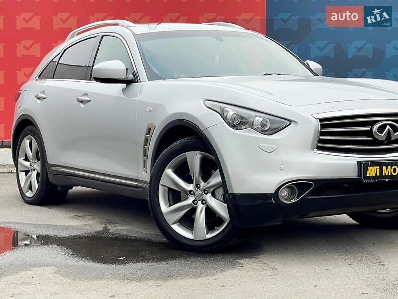 Внедорожник / Кроссовер Infiniti FX 37 2012 в Киеве