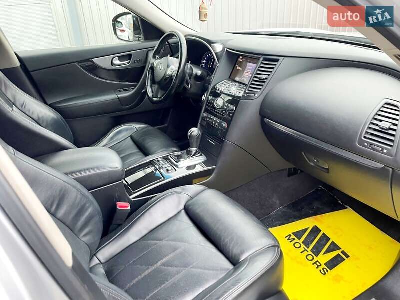 Внедорожник / Кроссовер Infiniti FX 37 2012 в Киеве