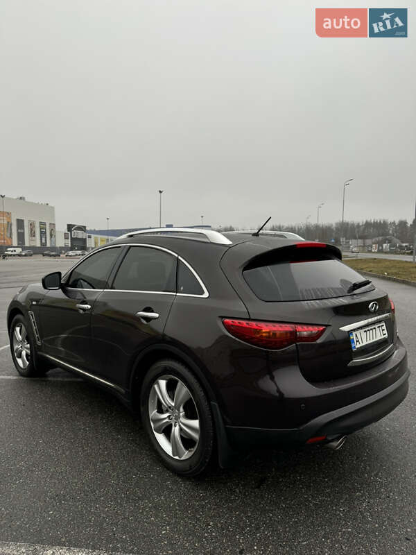 Внедорожник / Кроссовер Infiniti FX 37 2010 в Киеве фото 3 Внедорожник / Кроссовер Infiniti FX 37 2010 в Киеве