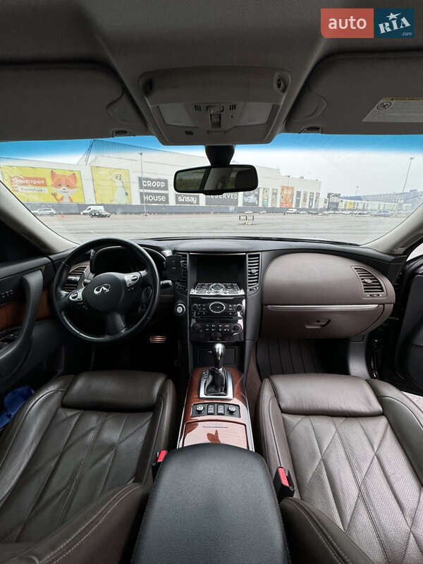 Внедорожник / Кроссовер Infiniti FX 37 2010 в Киеве фото 14 Внедорожник / Кроссовер Infiniti FX 37 2010 в Киеве