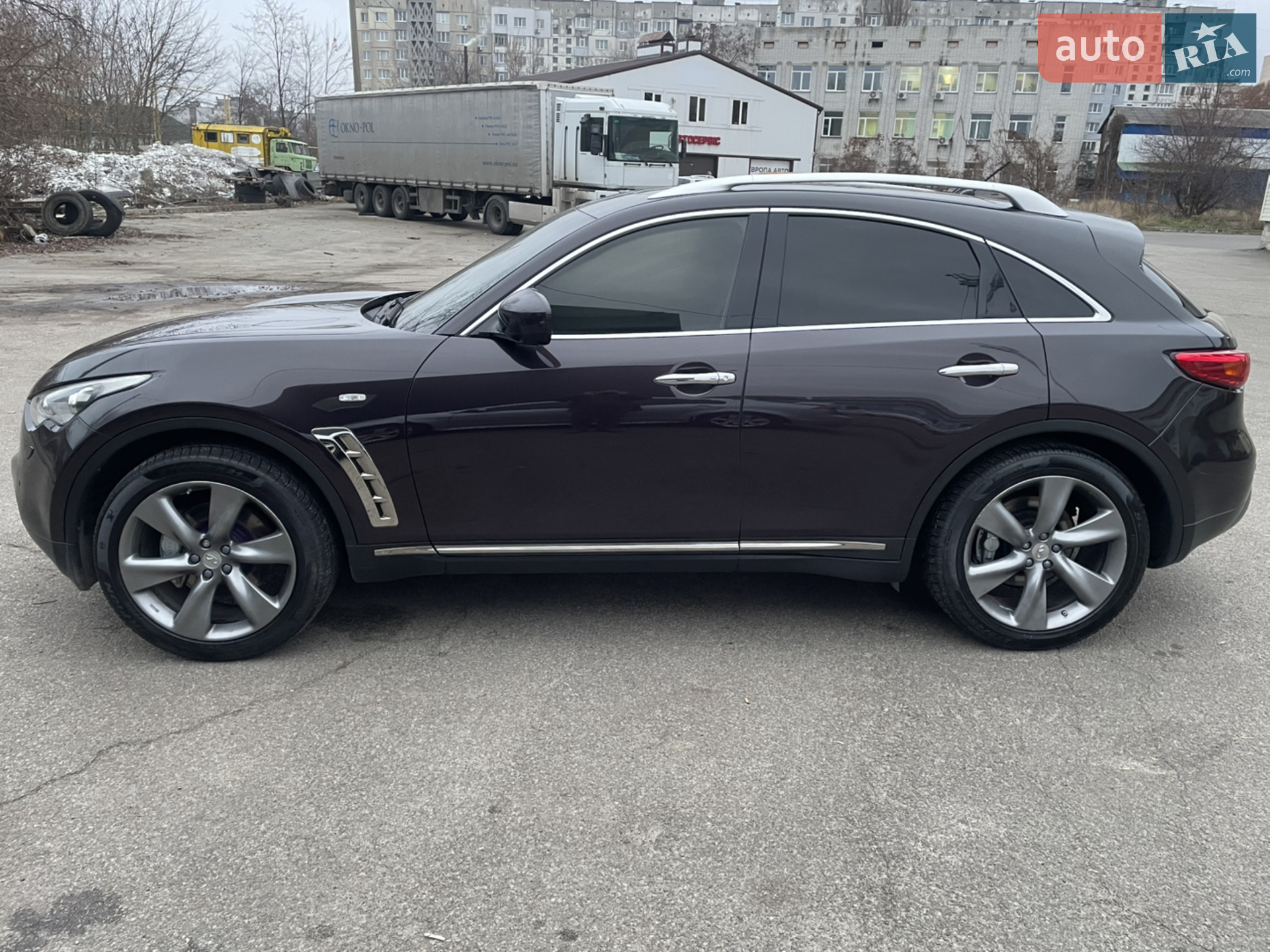 2011 Infiniti FX - мініатюра 2