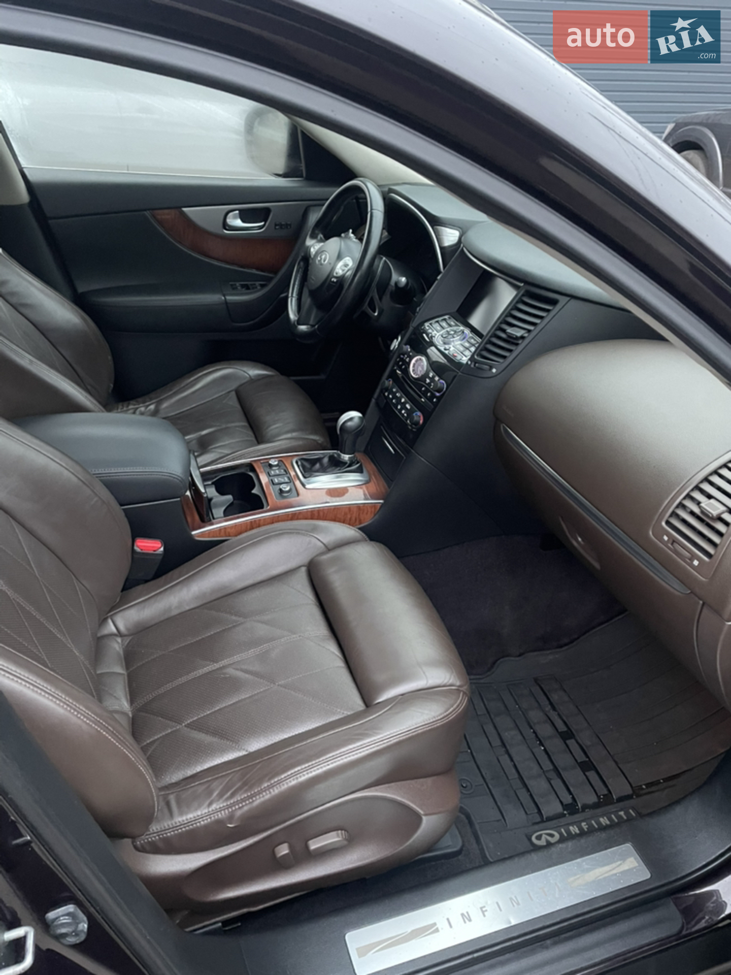 2011 Infiniti FX - мініатюра 11