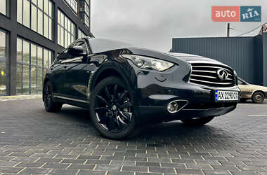 Позашляховик / Кросовер Infiniti FX 37 2011 в Полтаві