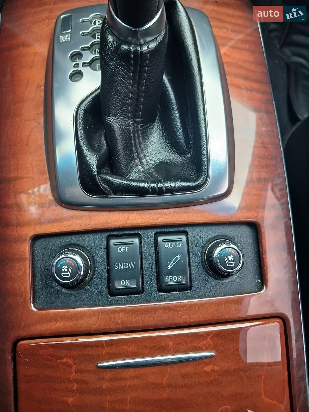 2010 Infiniti FX - мініатюра 14
