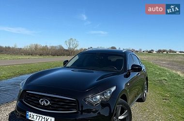Внедорожник / Кроссовер Infiniti FX 37 2011 в Харькове
