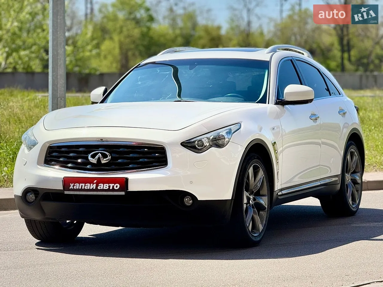 2011 Infiniti FX - мініатюра 25