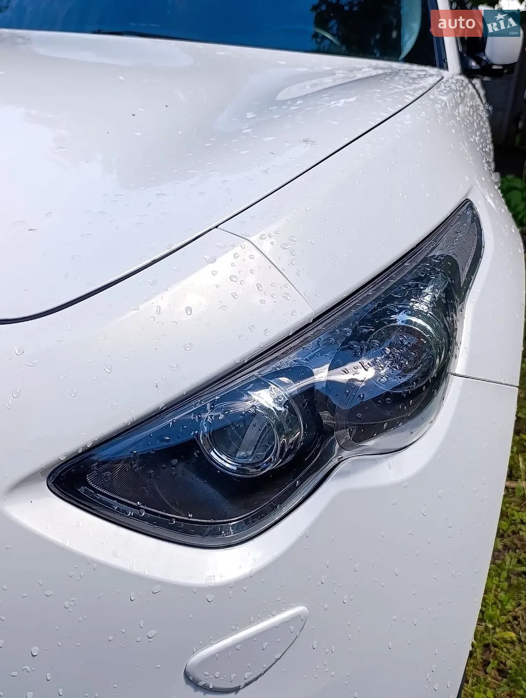 2010 Infiniti FX - мініатюра 2