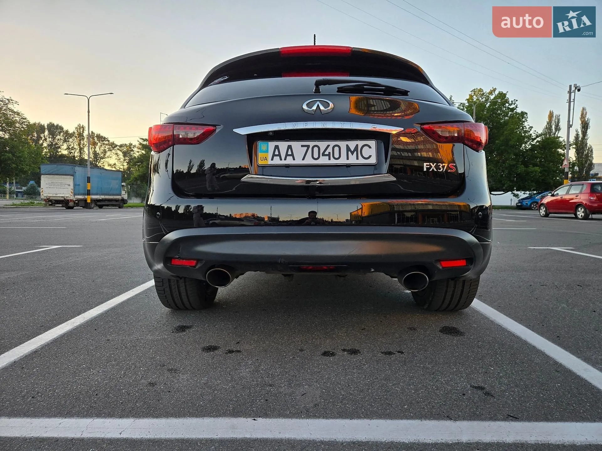 2011 Infiniti FX - мініатюра 19