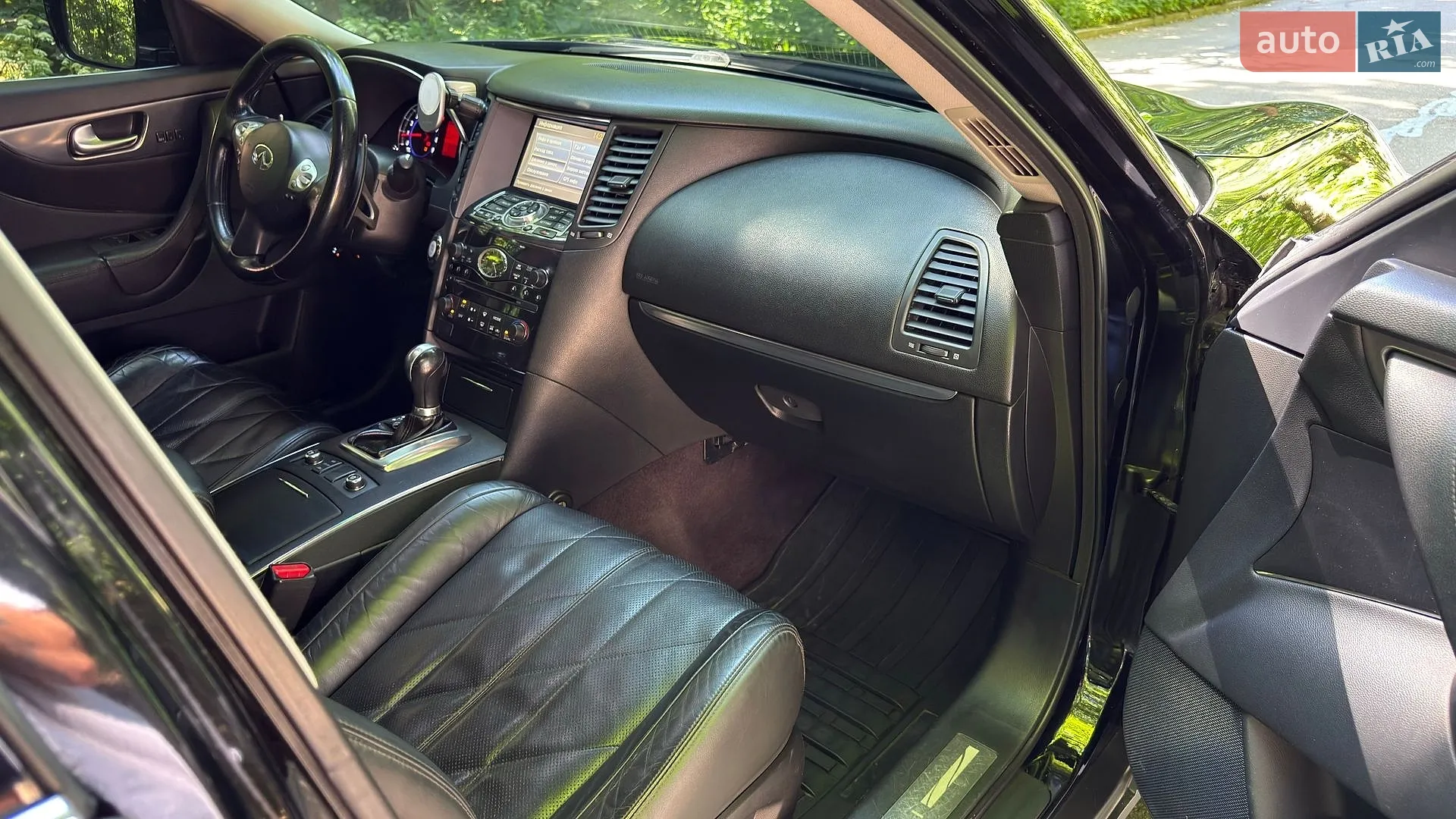 2010 Infiniti FX - мініатюра 28