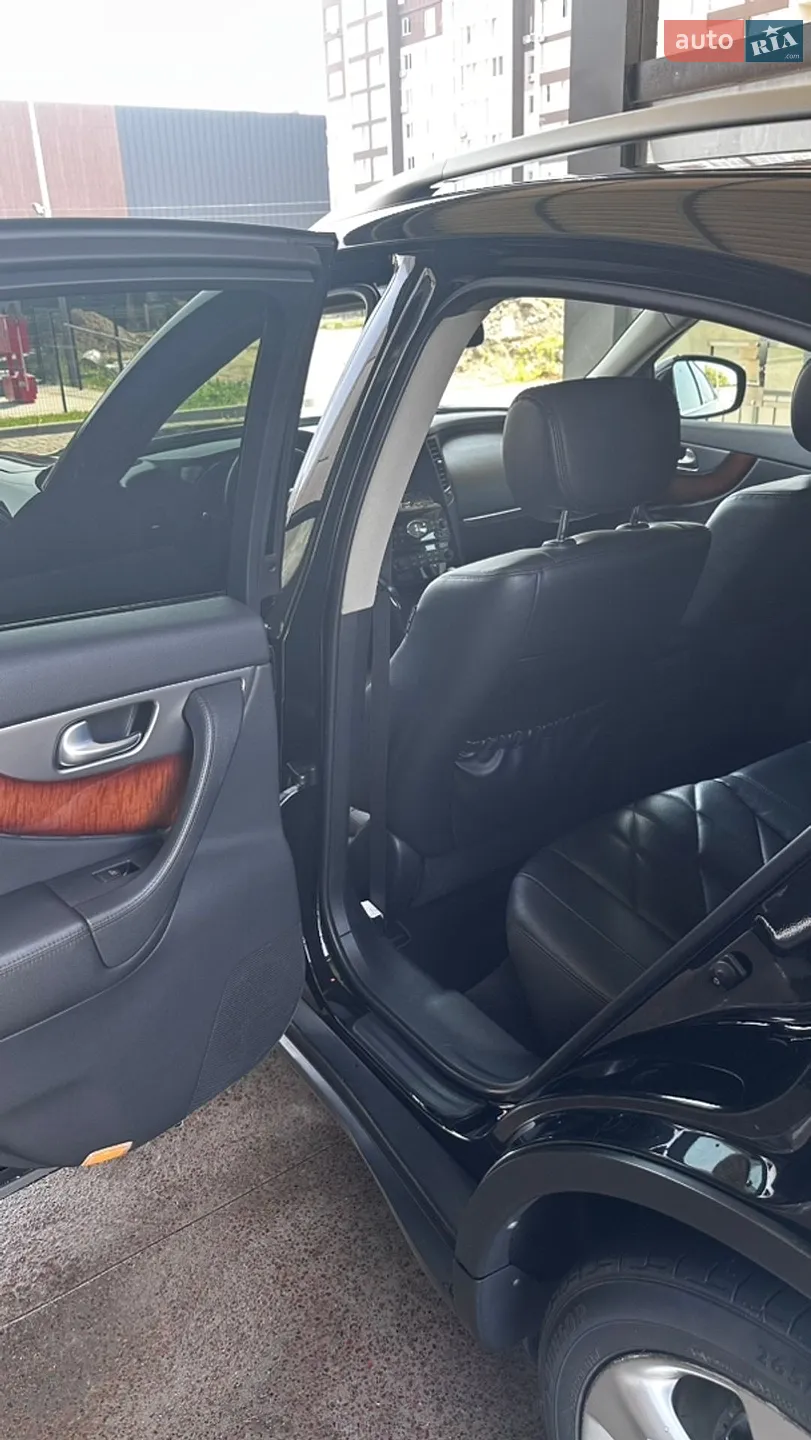 2011 Infiniti FX - мініатюра 16