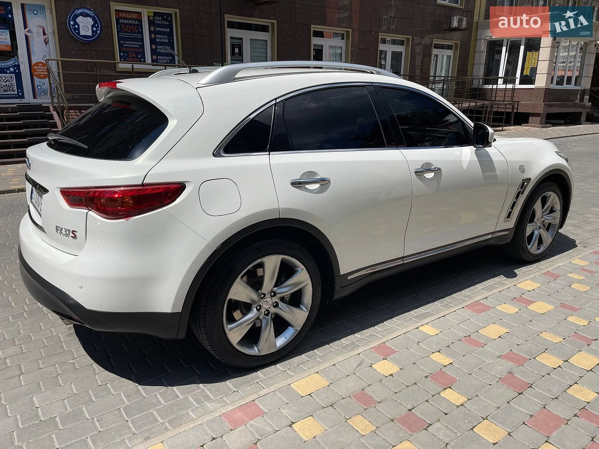 2011 Infiniti FX - мініатюра 3