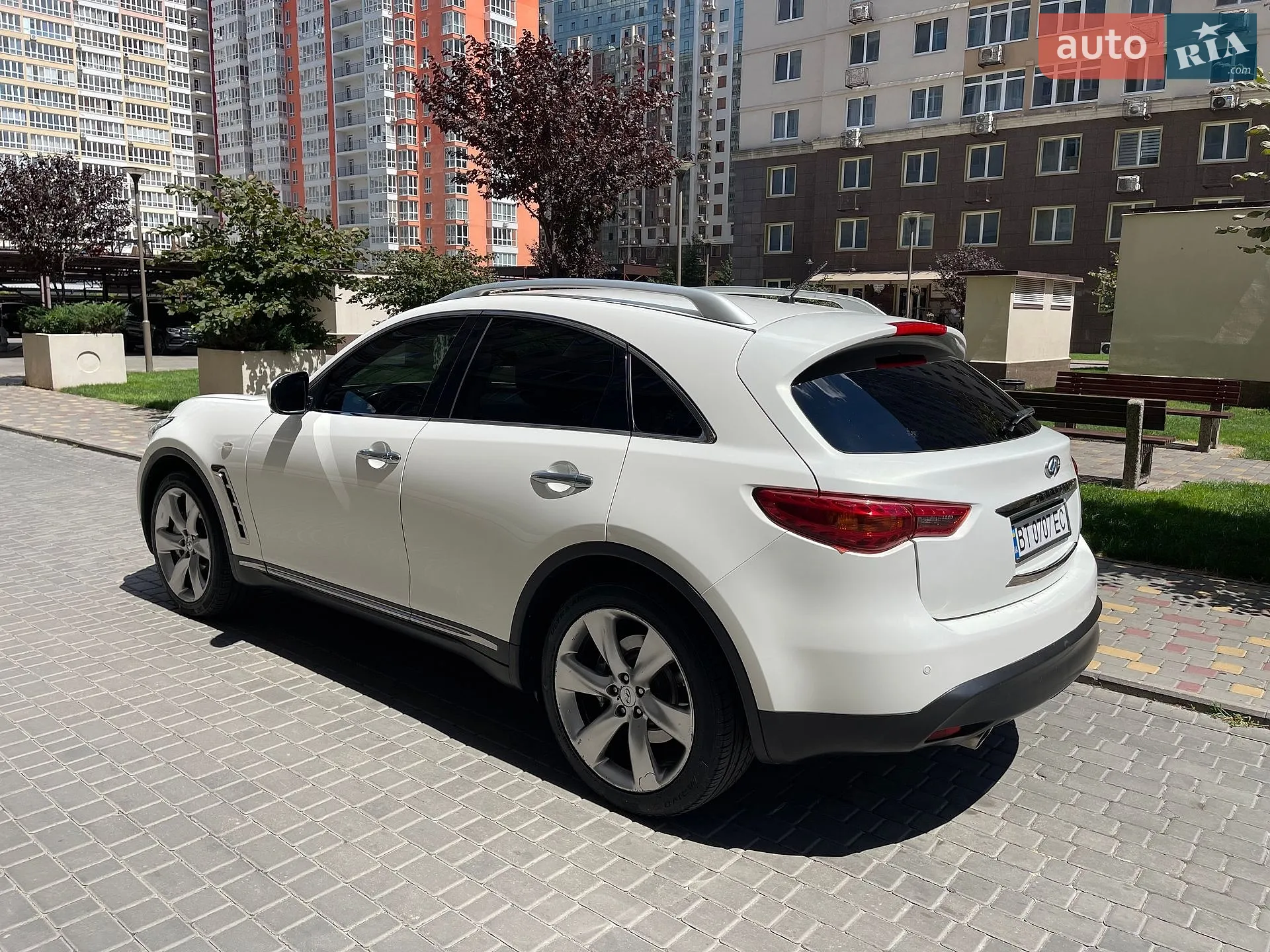 2011 Infiniti FX - мініатюра 4