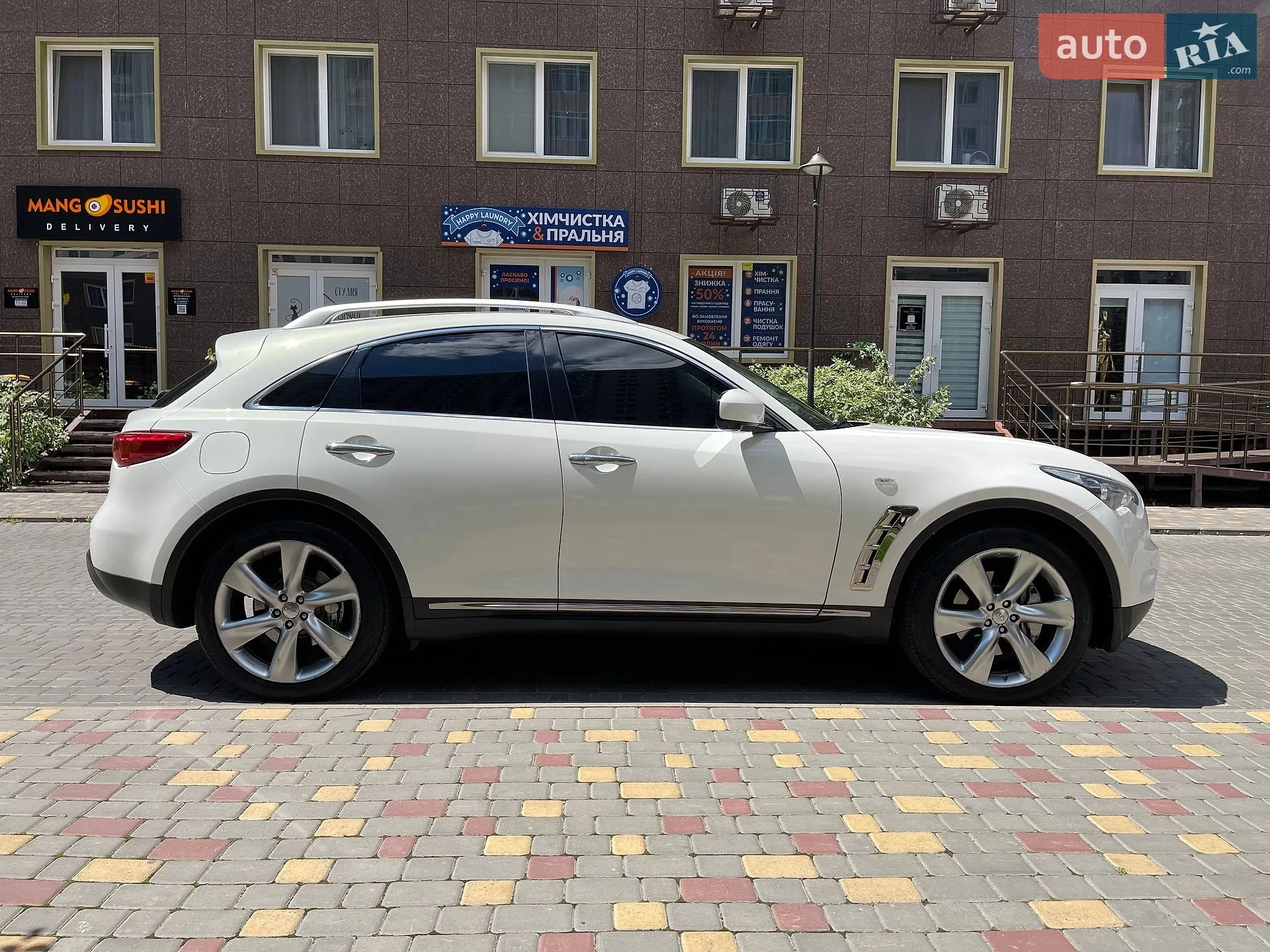 2011 Infiniti FX - мініатюра 7