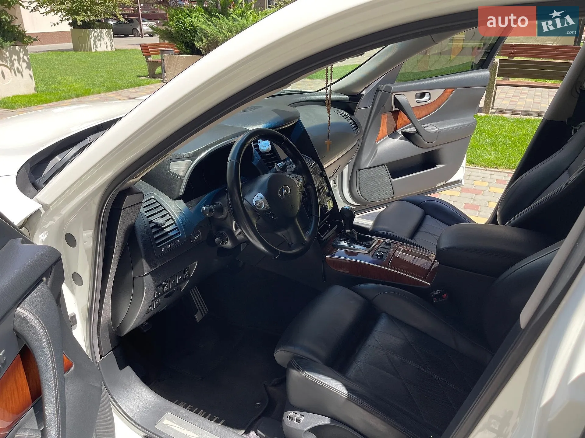 2011 Infiniti FX - мініатюра 11