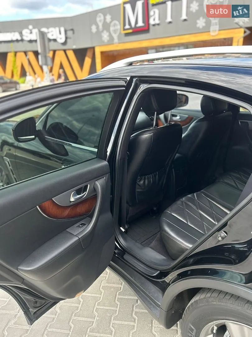 2011 Infiniti FX - мініатюра 18