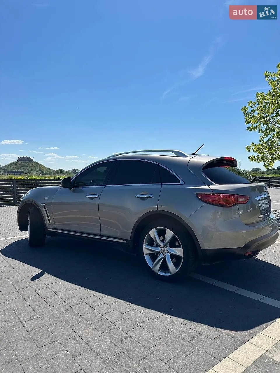 2010 Infiniti FX - мініатюра 11